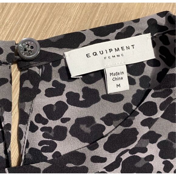 Equipment Aubrey Silk Mini Dress with Leopard Print size medium - Picture 4 of 7